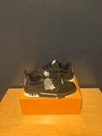 Lv skates, Kleding | Heren, Schoenen, Zwart, Nieuw, Ophalen of Verzenden, Louis Vuitton