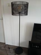 Staande vloerlamp zwart zgan, Huis en Inrichting, Ophalen, Zo goed als nieuw, Metaal, 150 tot 200 cm