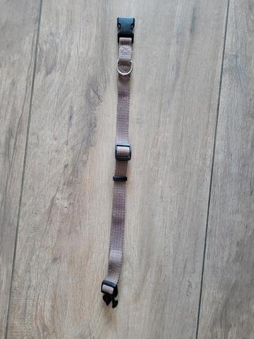 Halsband beschikbaar voor biedingen