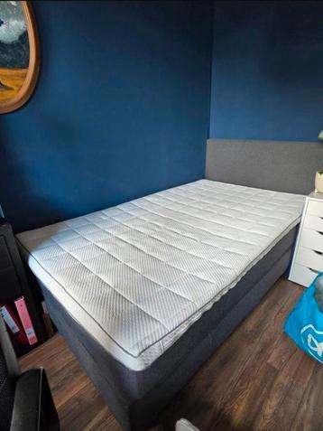 Zgan boxspring bed beschikbaar voor biedingen