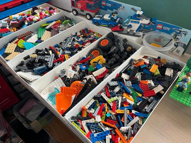 lego grote partij diversen stenen poppetjes sets, Kinderen en Baby's, Speelgoed | Duplo en Lego, Gebruikt, Lego, Losse stenen