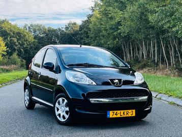 Peugeot 107 1.0 5DR 2010 Zwart Airco NAP NL All Season beschikbaar voor biedingen