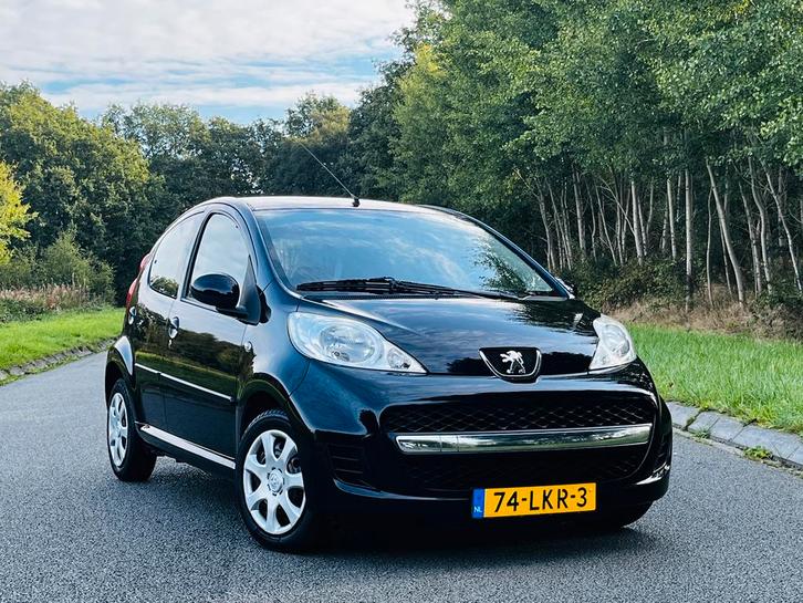 Peugeot 107 1.0 5DR 2010 Zwart Airco NAP NL All Season, Auto's, Peugeot, Bedrijf, ABS, Airbags, Airconditioning, Boordcomputer