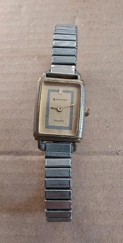 Antiek dameshorloge Junghans goudkleurig met metalen band, Sieraden, Tassen en Uiterlijk, Horloges | Antiek, Polshorloge, Overige merken