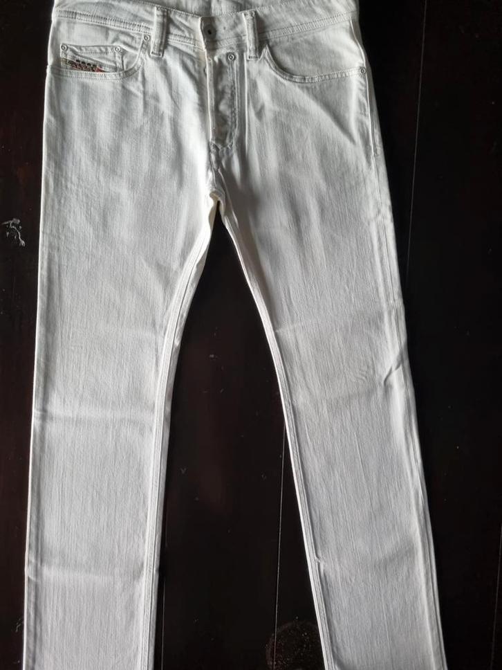 ZGAN CLASSIC DIESEL SAFADO SLIM STRAIGHT STRETCH 32/34, Kleding | Heren, Spijkerbroeken en Jeans, Zo goed als nieuw, W32 (confectie 46) of kleiner