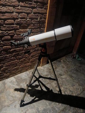 Telescoop met Statief beschikbaar voor biedingen