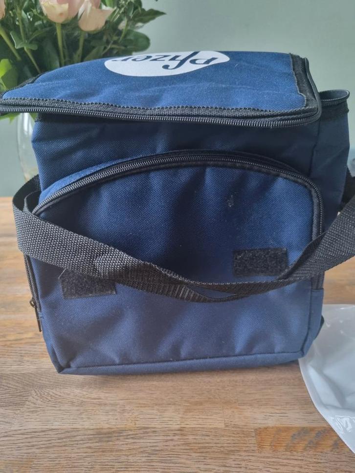 Koeltas medicijnen, Diversen, Verpleegmiddelen, Zo goed als nieuw, Ophalen of Verzenden