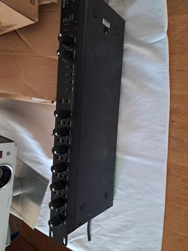 Professioneel Mengpaneel - Beyerdynamic, Muziek en Instrumenten, Mengpanelen, Gebruikt, 5 tot 10 kanalen, Microfooningang, Ophalen
