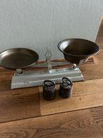 Vintage Weegschaal met Koperen Schalen, Antiek en Kunst, Antiek | Overige Antiek, Ophalen