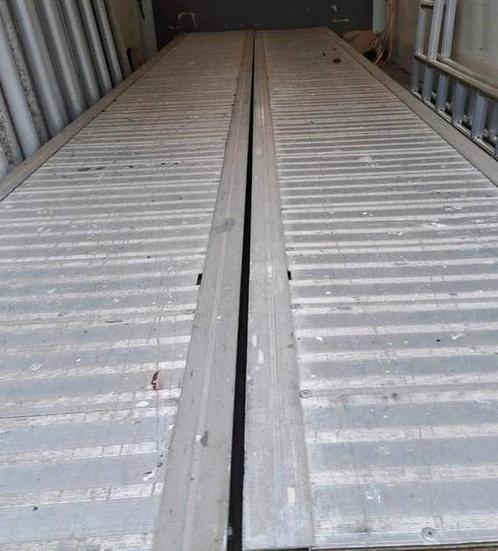 Te koop 5 meter steiger vloeren met leunigen asc, Doe-het-zelf en Verbouw, Steigers, Rolsteiger of Kamersteiger, 5 meter of hoger