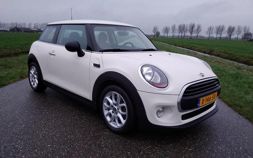 Mini Mini 3-deurs (f56) 1.2 55KW 2015 Wit, Auto's, Mini, Bedrijf, One, Airbags, Airconditioning, Bluetooth, Boordcomputer, Centrale vergrendeling