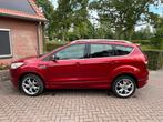 Ford Kuga 1.5 Ecoboost 134KW 4WD 2015 Rood, Auto's, 1498 cc, 4 cilinders, 1850 kg, 1586 kg
