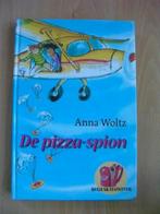 De pizza spion, Anna Woltz AVI 8, Ophalen of Verzenden, Zo goed als nieuw, Fictie algemeen