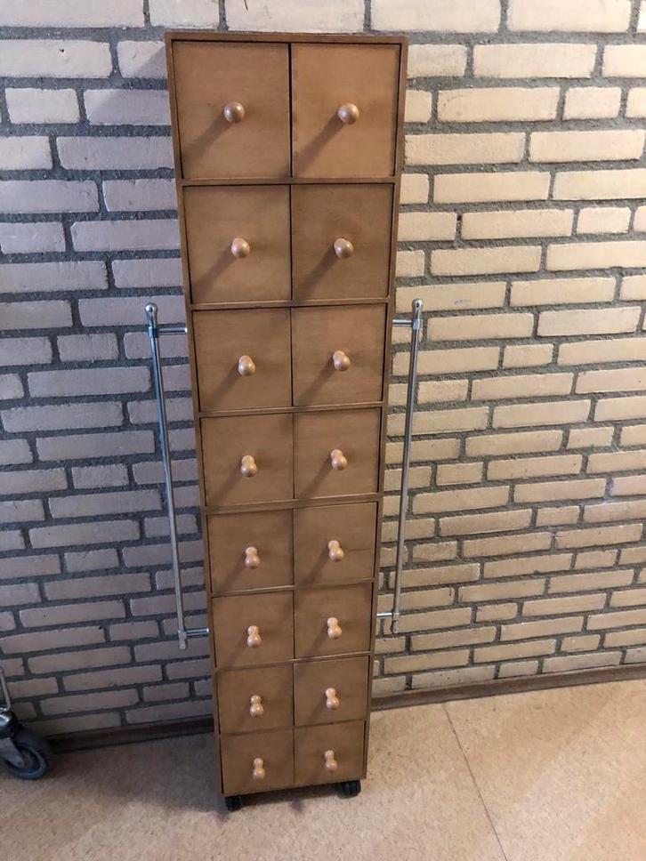 CD Opbergkast met Lades, Huis en Inrichting, Kasten | Dressoirs, Gebruikt, Minder dan 50 cm, Minder dan 25 cm, Met lade(s), Overige houtsoorten