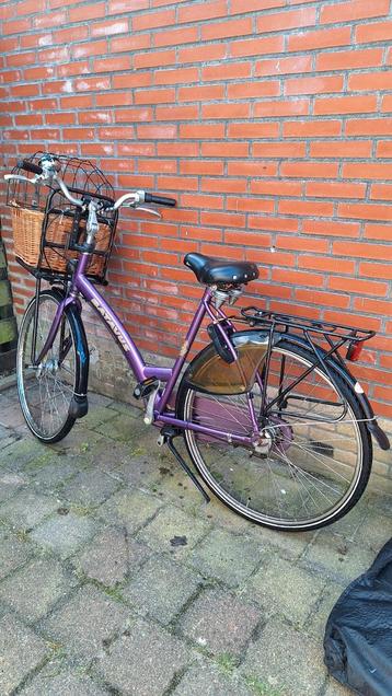 Batavus Damesfiets 28 inch, 3 versnellingen beschikbaar voor biedingen