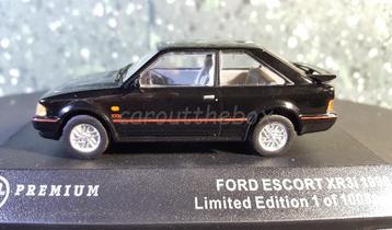 Ford Escort XR3i 1990 zwart 1/43 Triple 9 beschikbaar voor biedingen