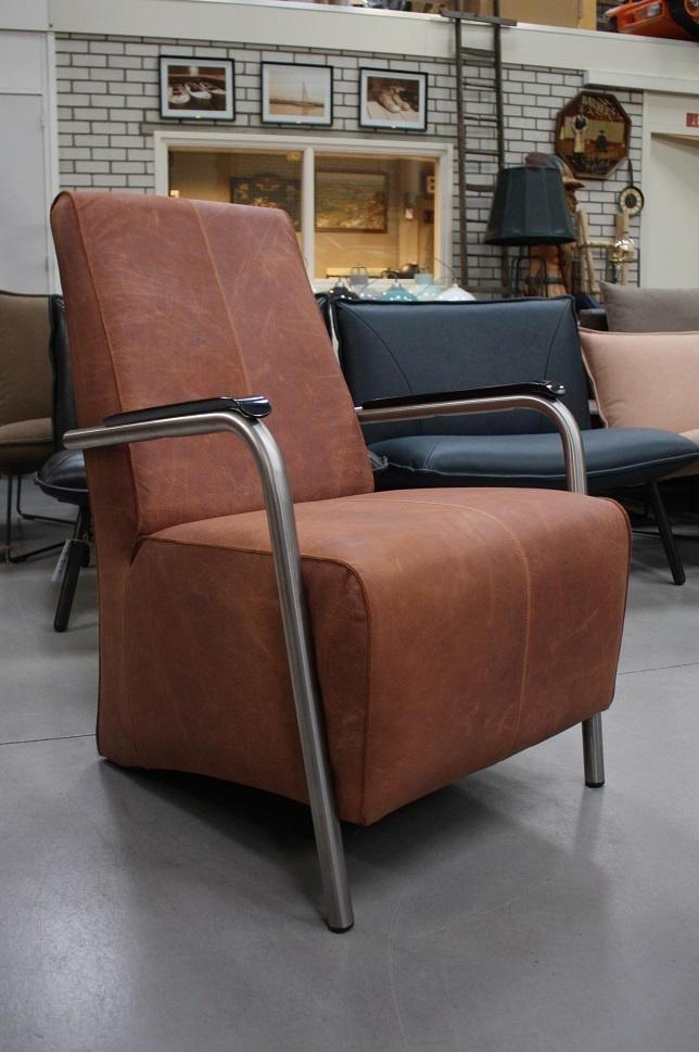 2 x luxe fauteuil Porto Jess Design metaal & leer cognac, Huis en Inrichting, Fauteuils, Zo goed als nieuw, Kunststof, Leer, Metaal