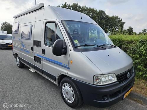 Adria Twin buscamper 2.3Jtd ☆Airco, Trekhaak, Vastbed☆, Caravans en Kamperen, Campers, Bedrijf, Buscamper of Camperbus, Adria