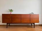 Prachtige strakke vintage dressoir lowboard  teakhout, Ophalen, Vintage teakhout deens design, 150 tot 200 cm, Teakhout