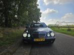 Mercedes-Benz E-Klasse 3.2 E320 Sedan Avant AUT 2001 Blauw, Auto's, Mercedes-Benz, Automaat, Achterwielaandrijving, Zwart, Blauw