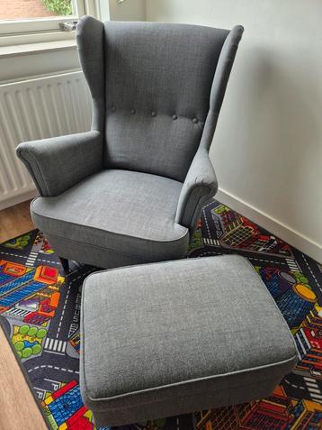 Fauteuil Strandmon, Oorfauteuil Nordvalla + Voetenbank Ikea beschikbaar voor biedingen