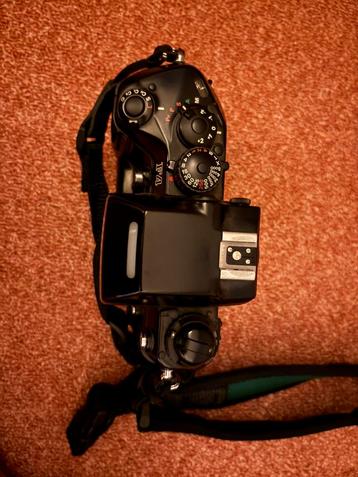 Oude Nikon camera’s  beschikbaar voor biedingen