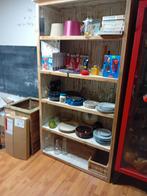 Houten Kast met 4 Planken, Ophalen, Noabershop, Gebruikt, Rolderstraat 9