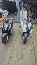 2 sym mio's, Fietsen en Brommers, Scooters | SYM, Ophalen, Zo goed als nieuw, Benzine, Mio