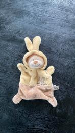 Knuffel doekje van een beertje met konijn oren, Ophalen of Verzenden, Gebruikt, Konijn