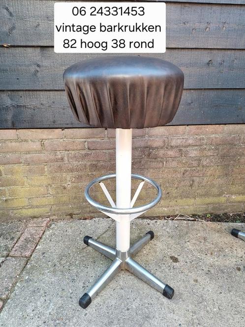 In orginele staat vintage barkrukken, Huis en Inrichting, Barkrukken, Zo goed als nieuw, 60 tot 90 cm, 4 krukken, Ophalen
