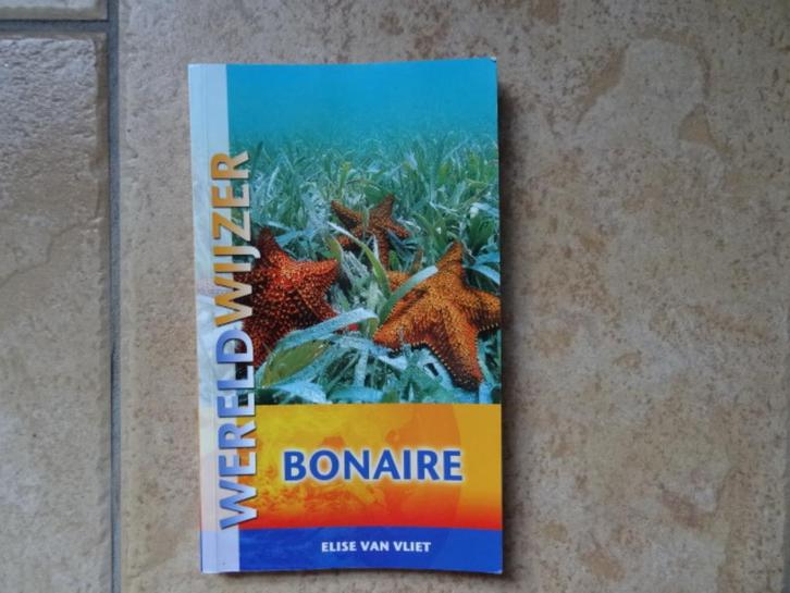 wereldwijzer reisgids Bonaire, Boeken, Reisgidsen, Zo goed als nieuw, Reisgids of -boek, Europa, Overige merken, Ophalen of Verzenden