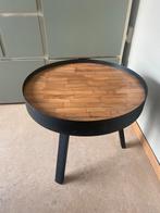 Metalen bijzettafel met houten blad, Huis en Inrichting, Tafels | Bijzettafels, Minder dan 45 cm, Minder dan 55 cm, Metaal of Aluminium