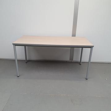Gispen tafel eiken houten blad - 160x80 cm beschikbaar voor biedingen