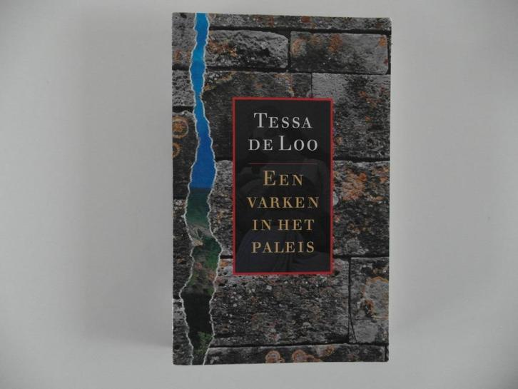 Een Varken in het Paleis. Tessa de Loo.   Reisverhaal., Boeken, Reisverhalen, Nieuw, Europa, Ophalen of Verzenden