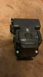 Cv pomp nefit  Boch nieuw, Minder dan 30 cm, Cv-ketel of Combi-ketel, Minder dan 60 cm, Ophalen of Verzenden