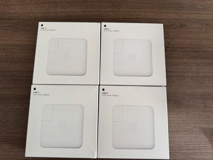 Apple MKU63ZM/A Apple origineel Adapter usb-c 67 watt, Computers en Software, Laptop-opladers, Nieuw, Ophalen of Verzenden