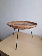 Vintage Artimeta grote lectuurmand rattan - Metz&Co, Minder dan 55 cm, Rond, Ophalen of Verzenden, Zo goed als nieuw
