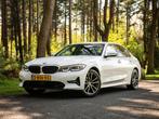 BMW 3-serie Sedan 320d 191PK xDrive Aut Sportstoelen Virtual, Auto's, BMW, Automaat, Euro 6, Wit, Leder
