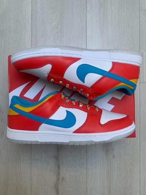 LeBron James x Nike Dunk Low 'Fruity Pebbles' | Maat 44,5, Kleding | Heren, Schoenen, Nieuw, Sneakers of Gympen, Overige kleuren
