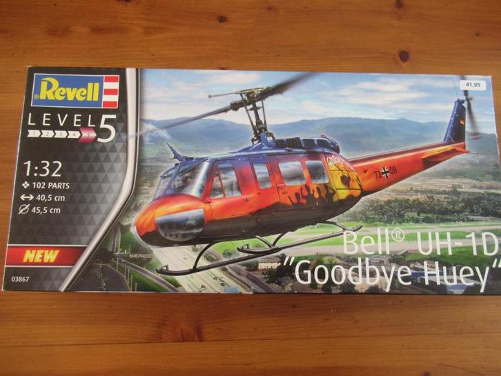 Bell UH-1D "Goodbye Huey" (Revell 1/32), Hobby en Vrije tijd, Modelbouw | Vliegtuigen en Helikopters, Nieuw, Helikopter, Groter dan 1:72