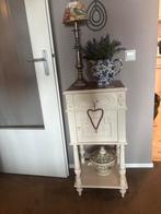 Antiek nachtkastje/bijzettafel, Ophalen, Gebruikt, Minder dan 45 cm, 70 cm of meer