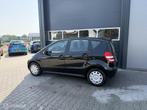 Mercedes A-klasse 150 Classic weinig km Nw apk, Voorwielaandrijving, 15 km/l, 400 kg, Zwart