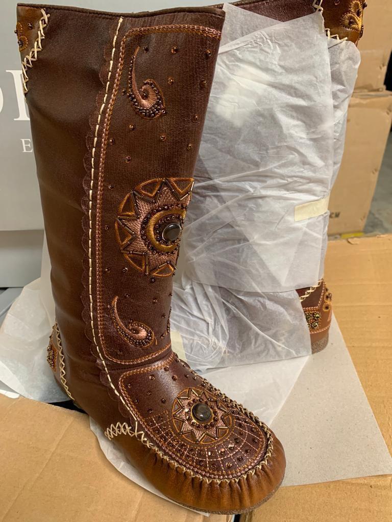 Handel voor de koningsmarkt BOHO laarzen, Kleding | Dames, Schoenen, Ophalen of Verzenden, Zo goed als nieuw, Bruin, Hoge laarzen