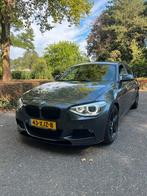 BMW 1-Serie 118I 125KW 5DR Aut8 2012 Grijs, Auto's, BMW, 65 €/maand, Achterwielaandrijving, 4 cilinders, 1290 kg