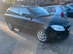 Skoda Fabia 1.4 16V 63KW Combi 2010 Zwart, Auto's, Skoda, Voorwielaandrijving, Zwart, 4 cilinders, Zwart