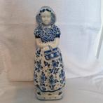 De Porceleyne Fles, boerin beeld, groot, 28cm., Ophalen of Verzenden