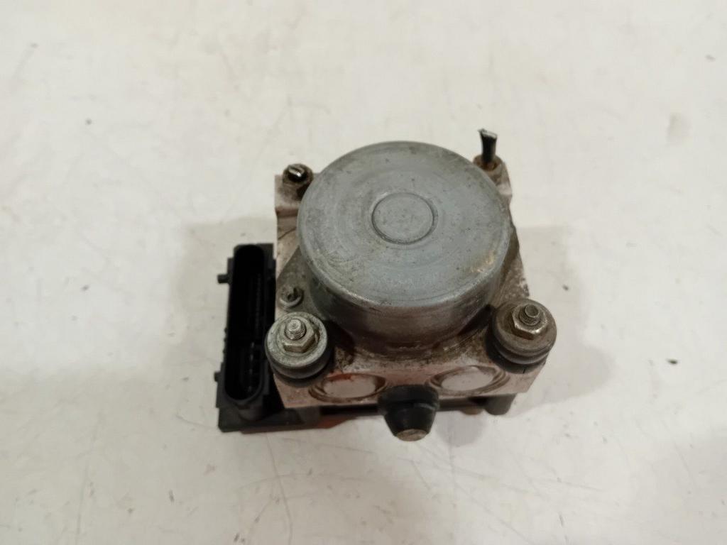Abs pomp Opel Corsa, Onderdelen@venauto.nl, Van der Ven Autorecycling B.V., Gebruikt, Ettenseweg 76, 4706 PB Roosendaal, The Netherlands