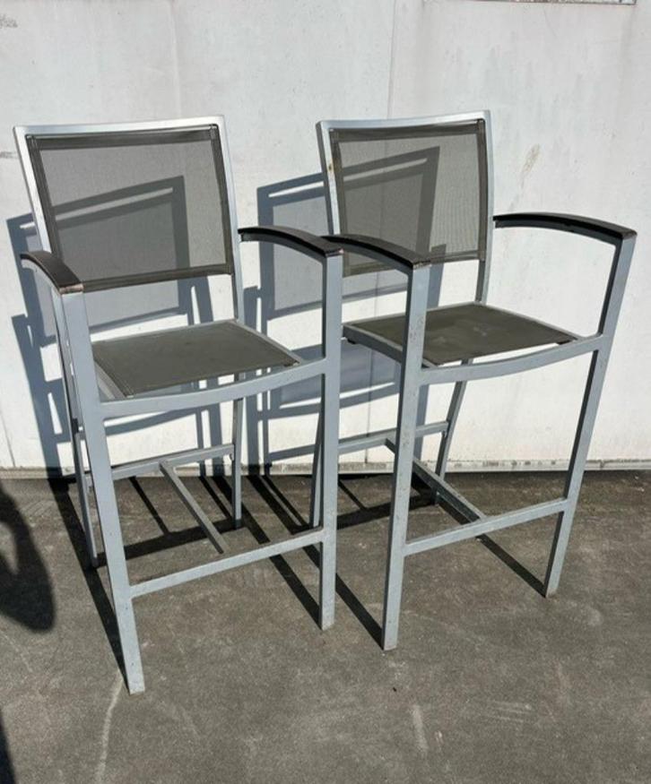 3 stuks zwarte horeca kwaliteit terras krukken nette staat, Huis en Inrichting, Barkrukken, Zo goed als nieuw, 60 tot 90 cm, Hout