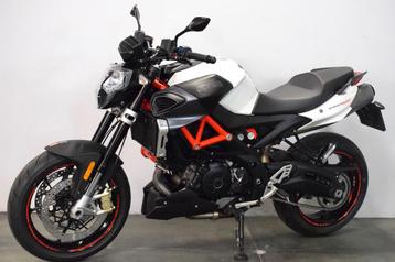 APRILIA Shiver 900 (bj 2018) ABS  beschikbaar voor biedingen