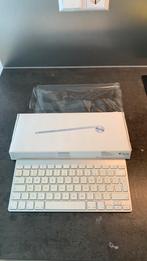 Apple toetsenbord wireless keybord, Computers en Software, Toetsenborden, Ophalen of Verzenden, Zo goed als nieuw